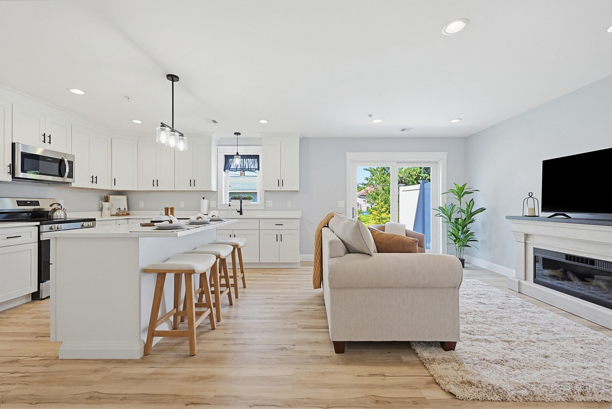321 Winthrop Street #102, Taunton, MA, 321 Winthrop Street #102, Taunton, MA Photo #6