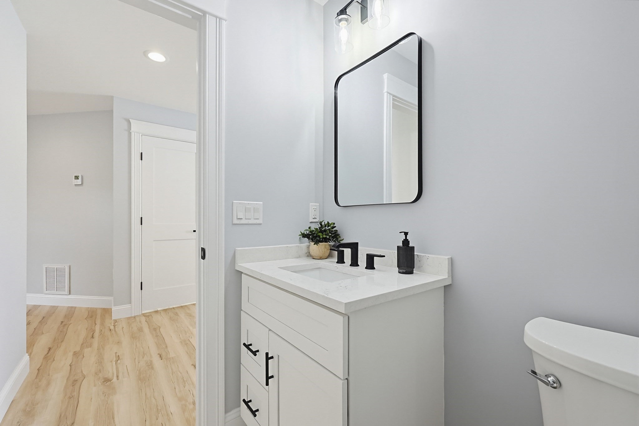 321 Winthrop Street #102, Taunton, MA, 321 Winthrop Street #102, Taunton, MA Photo #5