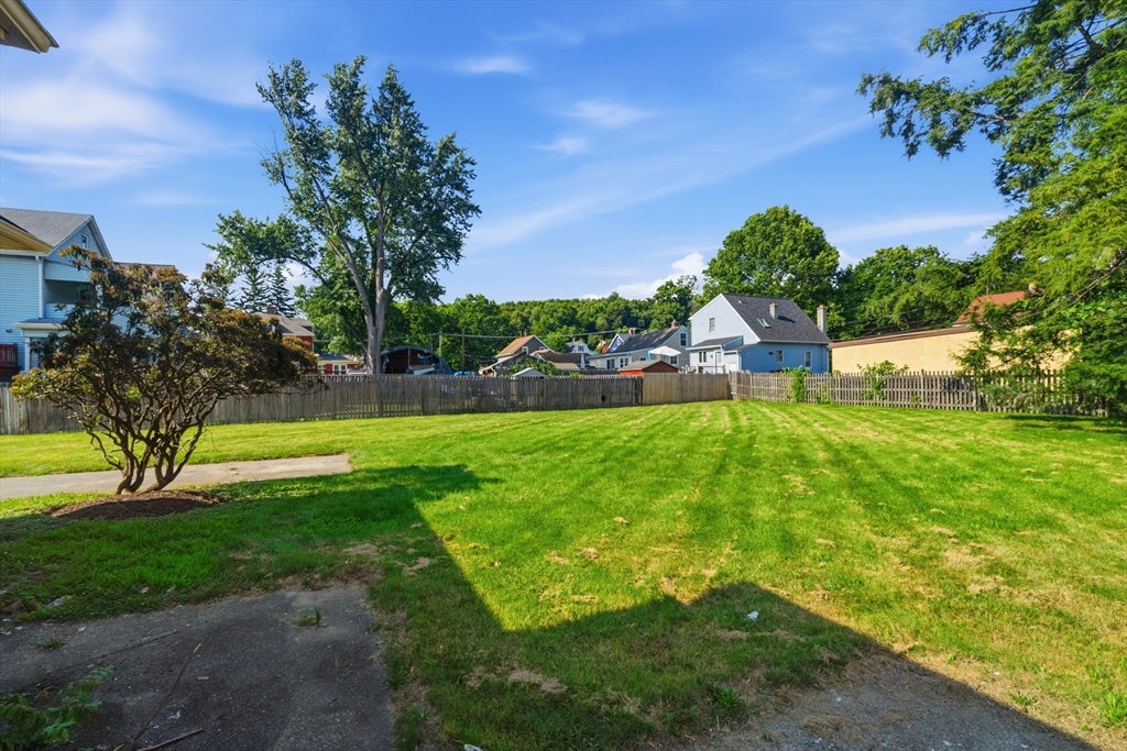 16 Hartford St, South Hadley, MA Photo #30