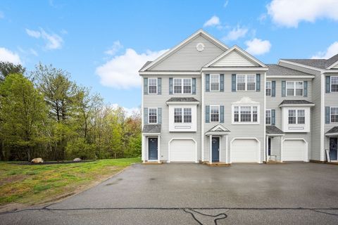 32 Bandon Circle 32 Westford MA 01886