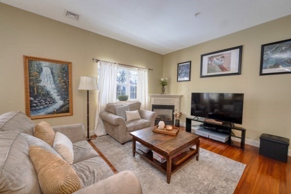 188 Summer St 1