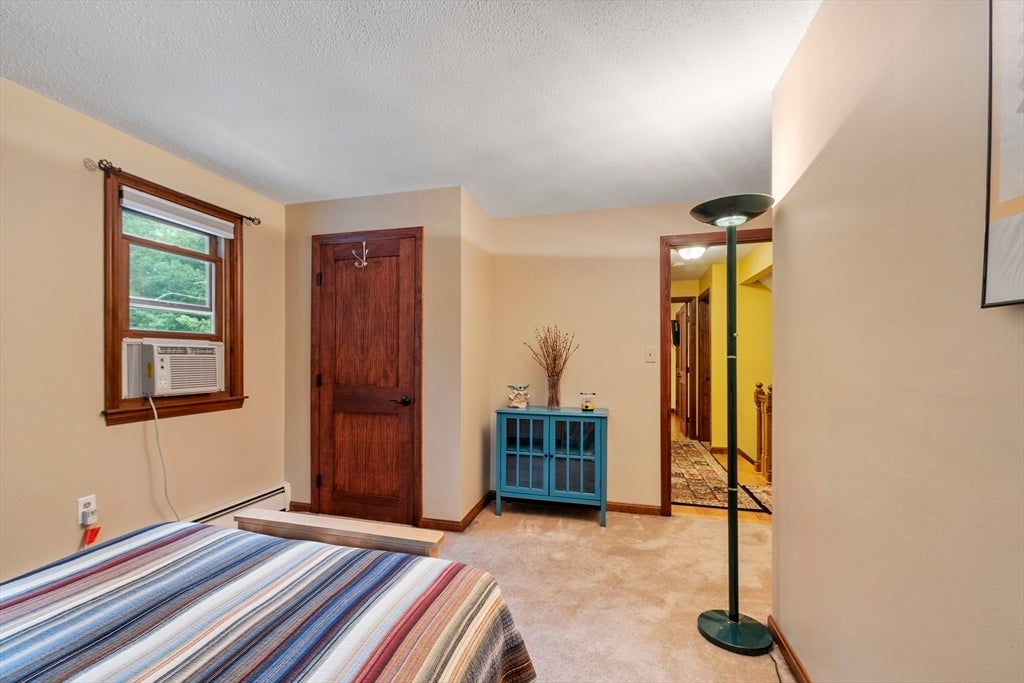 378 Pelham Rd, Dracut, MA, 378 Pelham Rd, Dracut, MA Photo #21