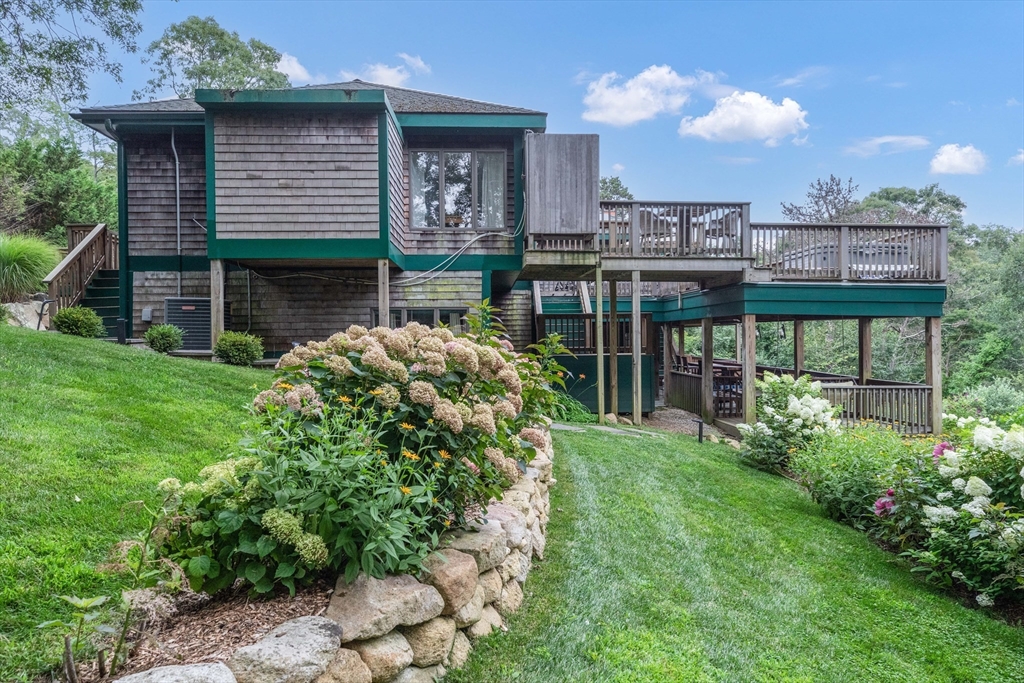 79 David Ave