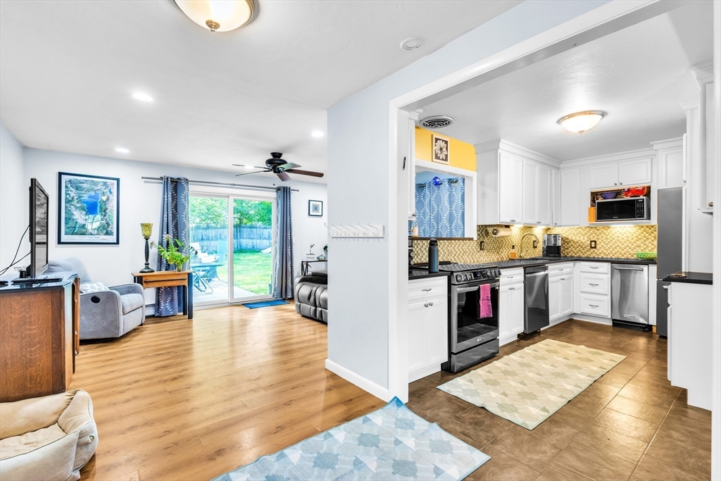 33 Shady Lane Ave