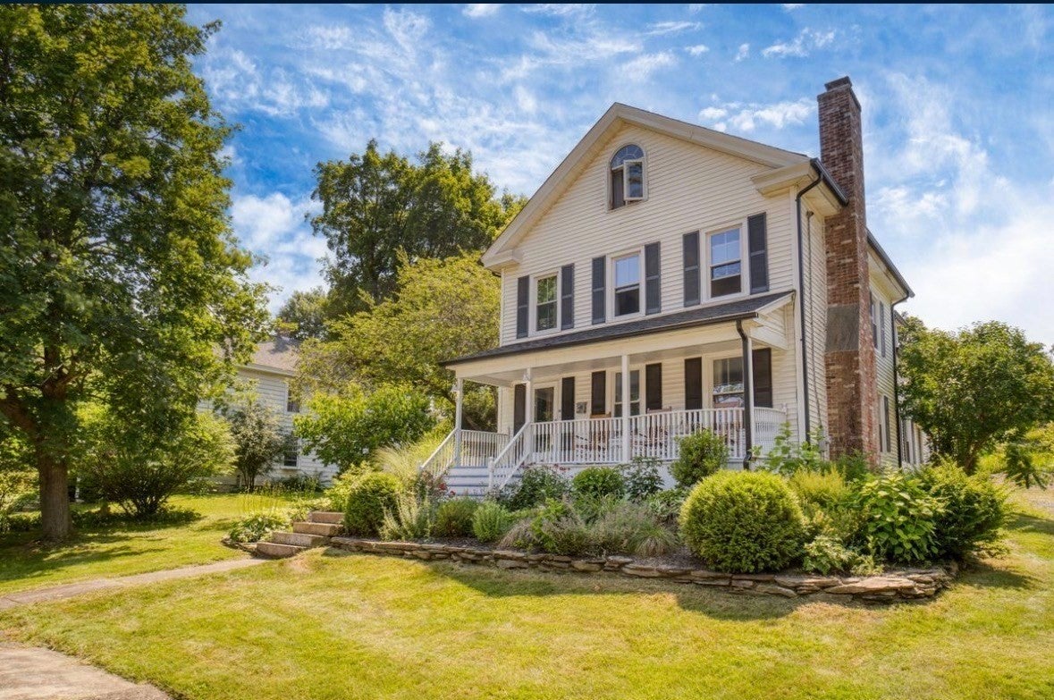 21 Saint James Avenue, Lee, MA, 21 Saint James Avenue, Lee, MA Photo #1