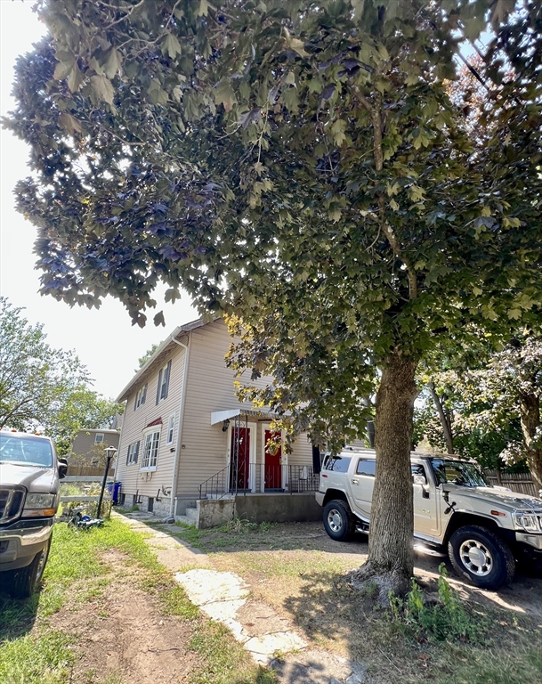 13-15 Baltic St