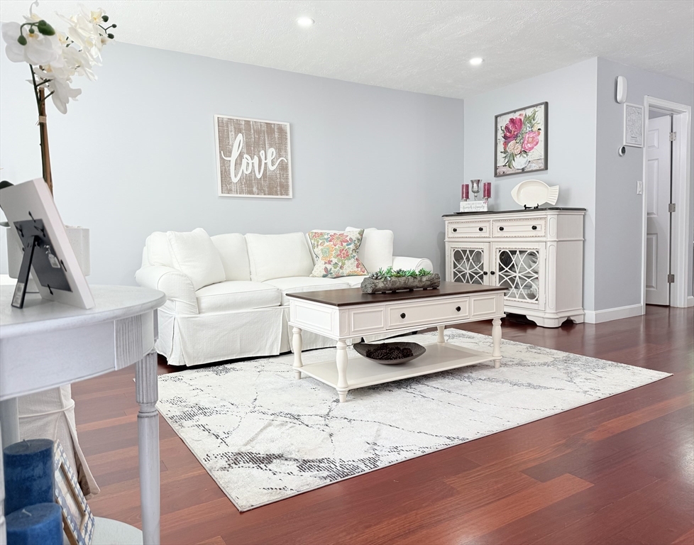 523 Washington Street C6