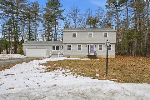 Photo of 5 Clare Cir, Westford, MA 01886 (MLS # 73489573)