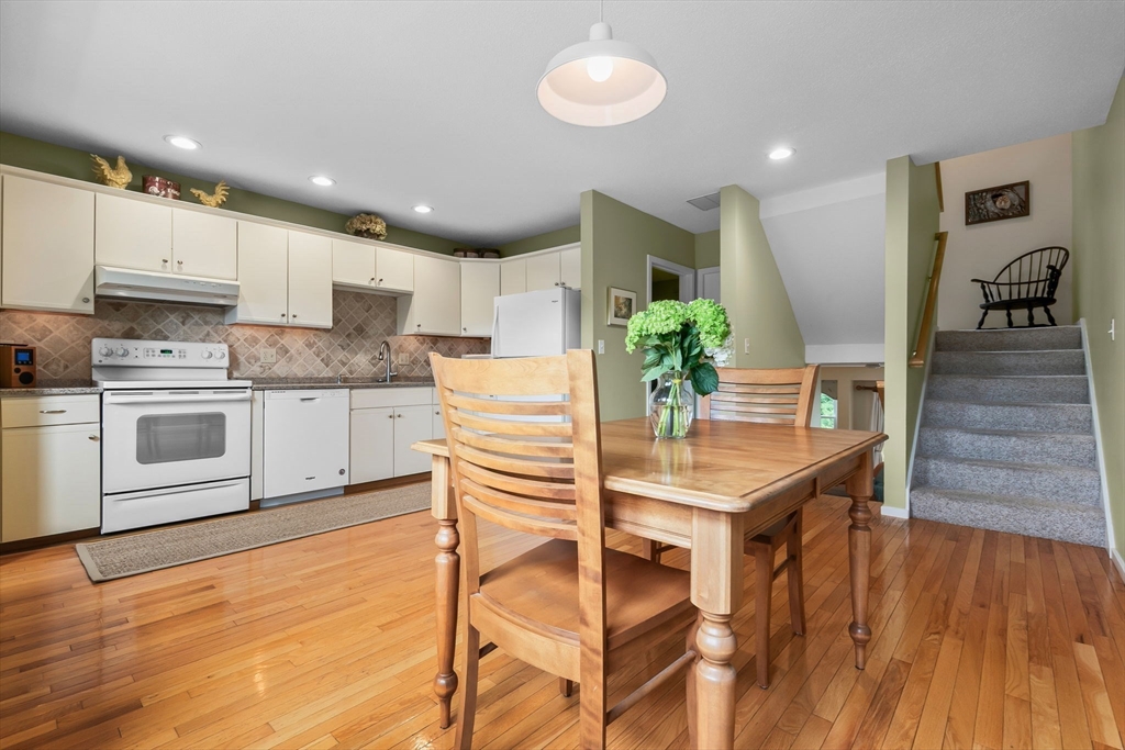 9 Griswold Rd B