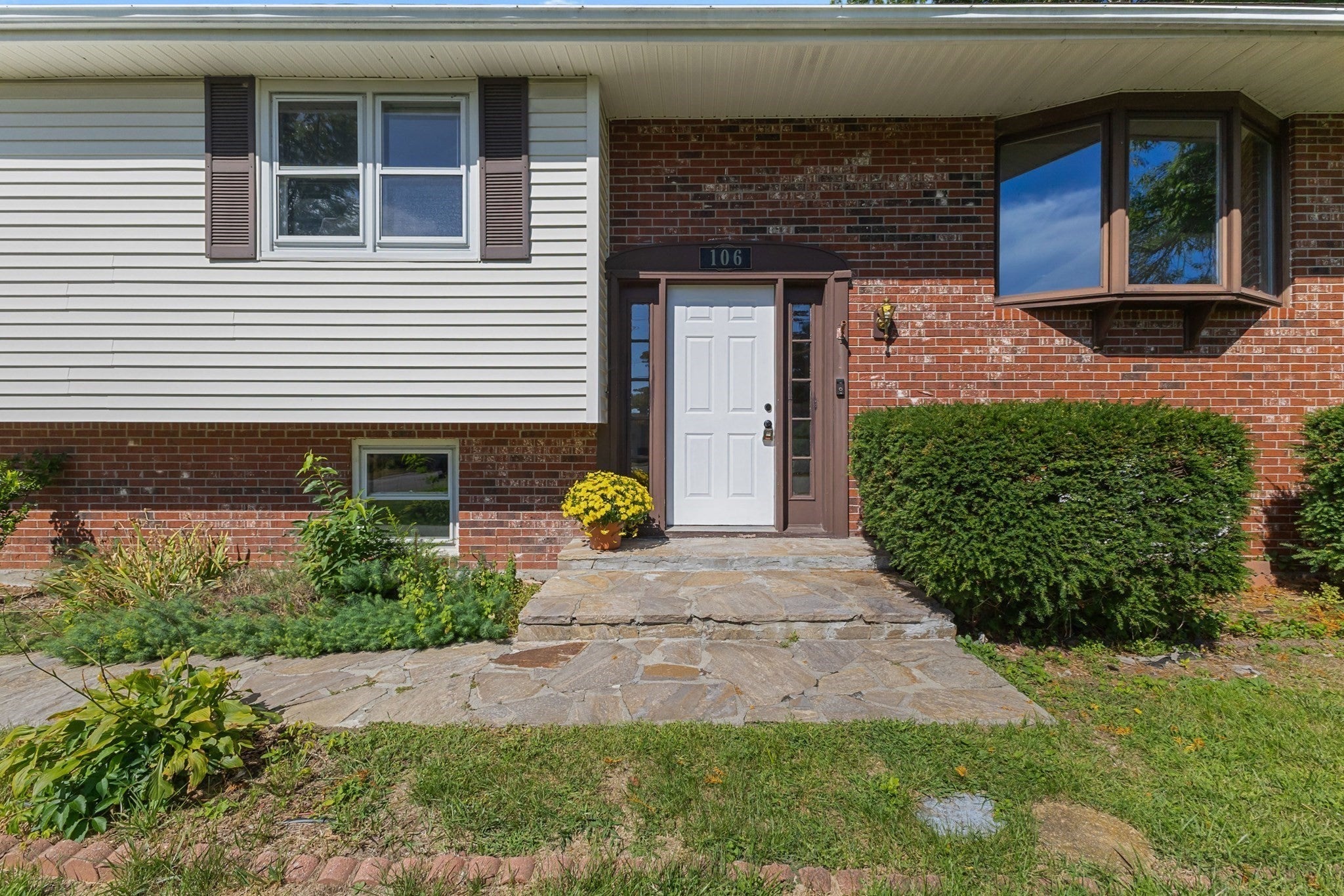 106 Woodland Street