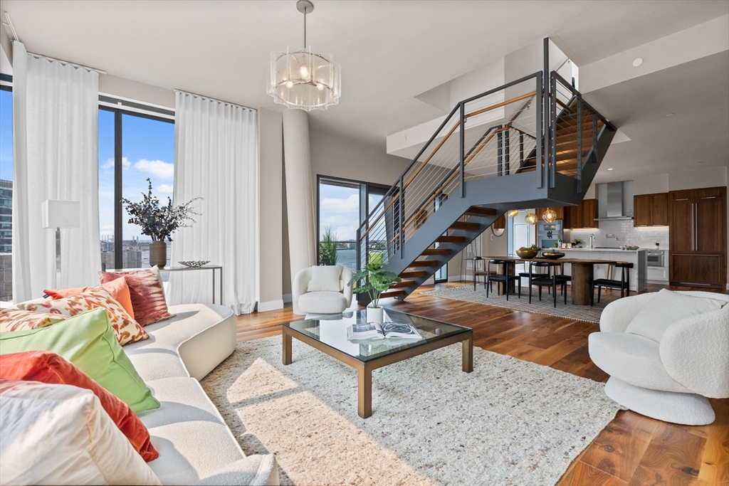 300 Pier 4 Blvd PH N
