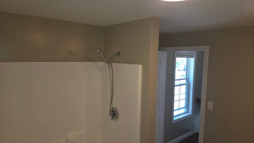 133 Park Ave, Weymouth, MA, 133 Park Ave, Weymouth, MA Photo #17