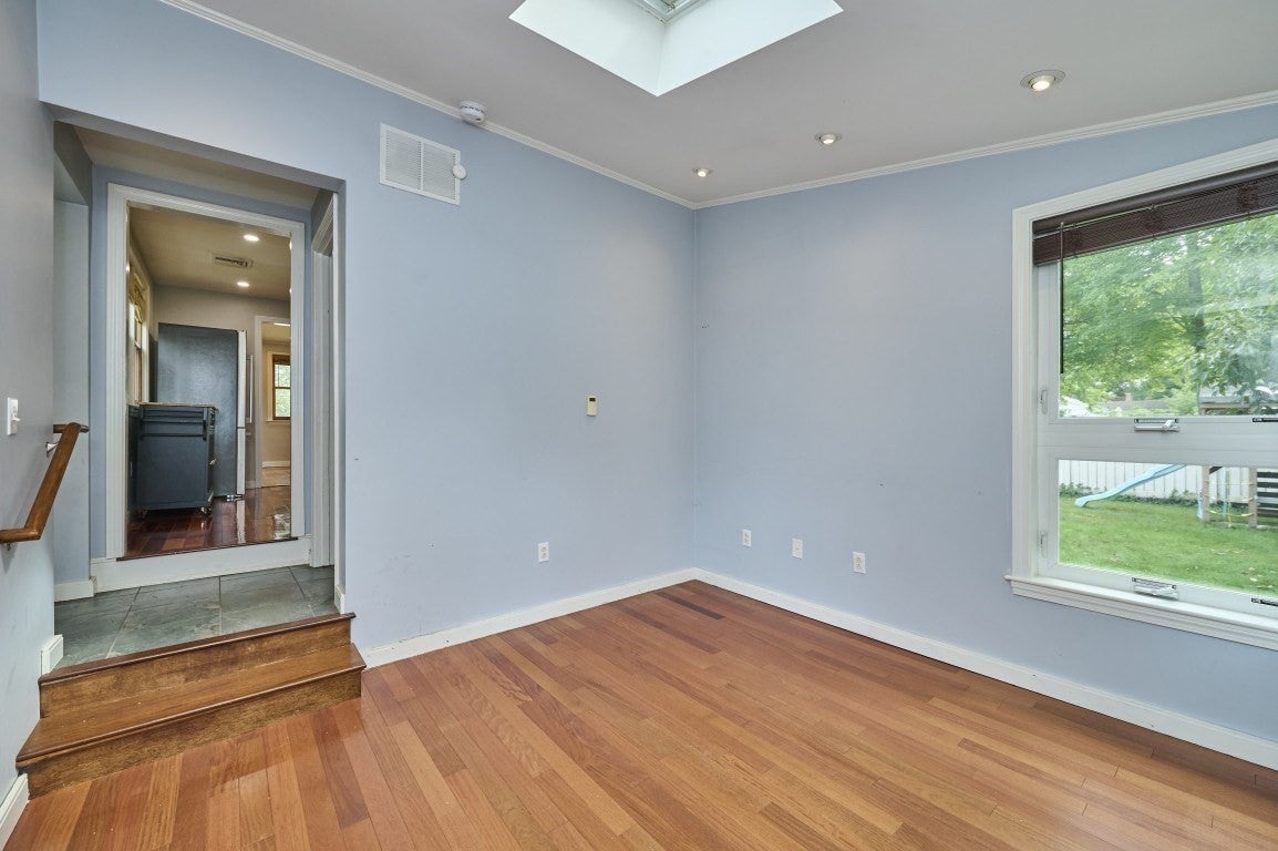 13 Forbes Ave, Burlington, MA, 13 Forbes Ave, Burlington, MA Photo #10