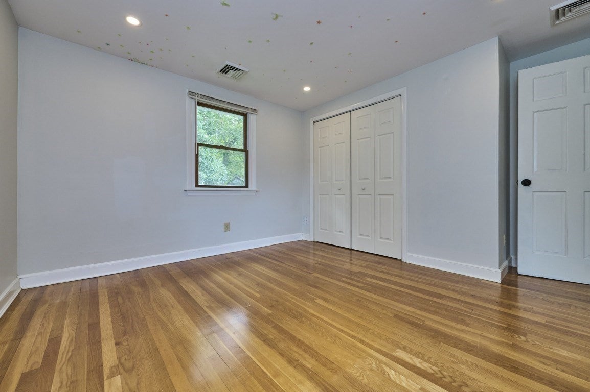 13 Forbes Ave, Burlington, MA, 13 Forbes Ave, Burlington, MA Photo #13