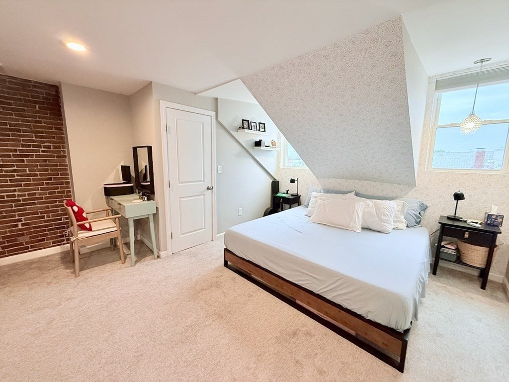 353 Sumner St #2, Boston, MA Photo #10