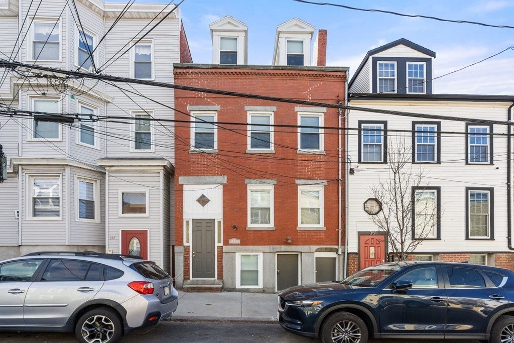 353 Sumner St #2, Boston, MA Photo #19