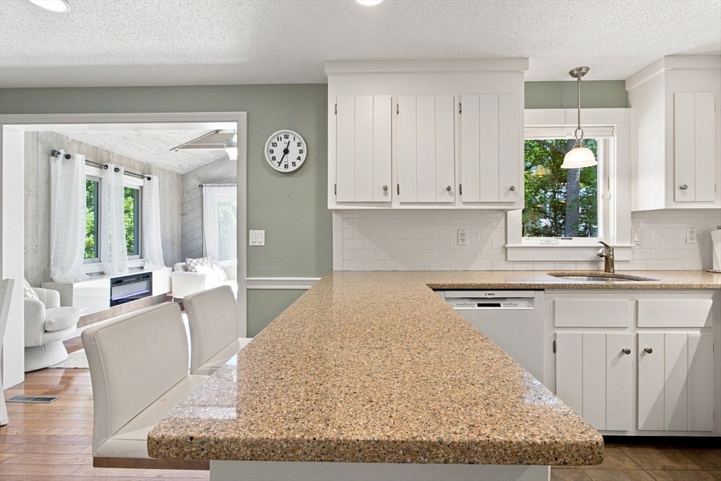 48 Audubon Cir, Barnstable, MA, 48 Audubon Cir, Barnstable, MA Photo #5