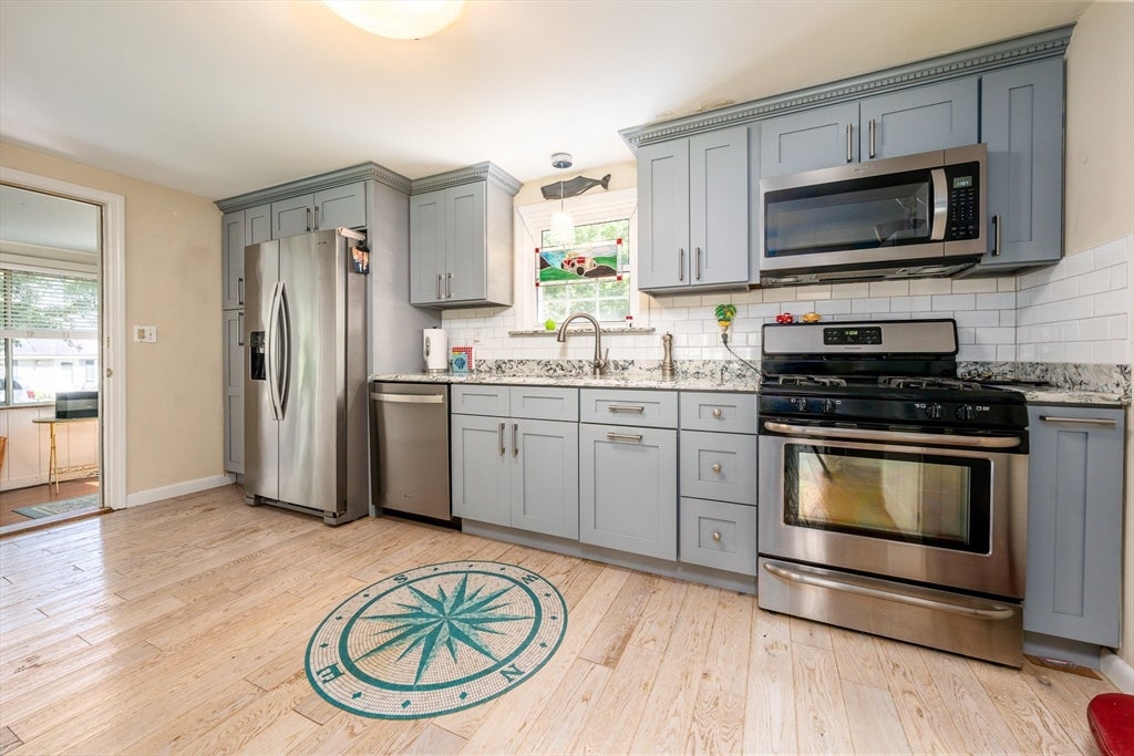 6 Security St, Barnstable, MA, 6 Security St, Barnstable, MA Photo #9