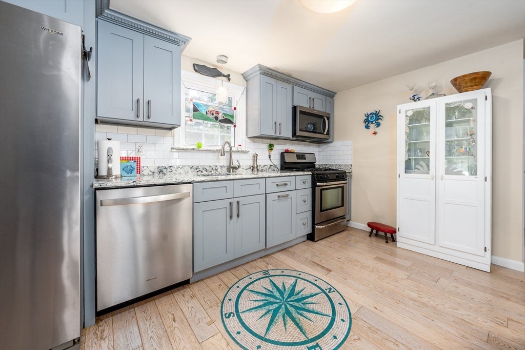 6 Security St, Barnstable, MA, 6 Security St, Barnstable, MA Photo #8