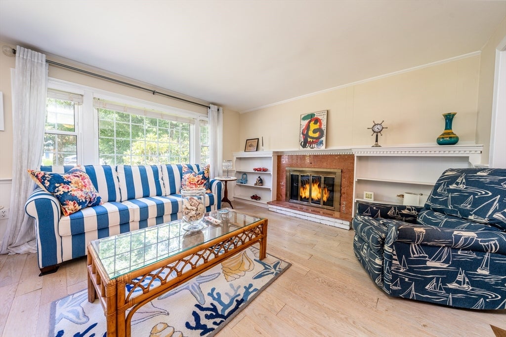 6 Security St, Barnstable, MA, 6 Security St, Barnstable, MA Photo #4