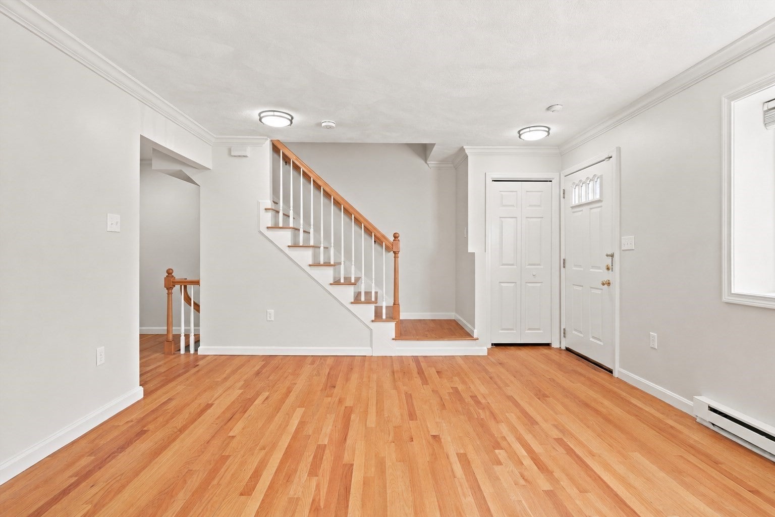 4 Erick Road 102