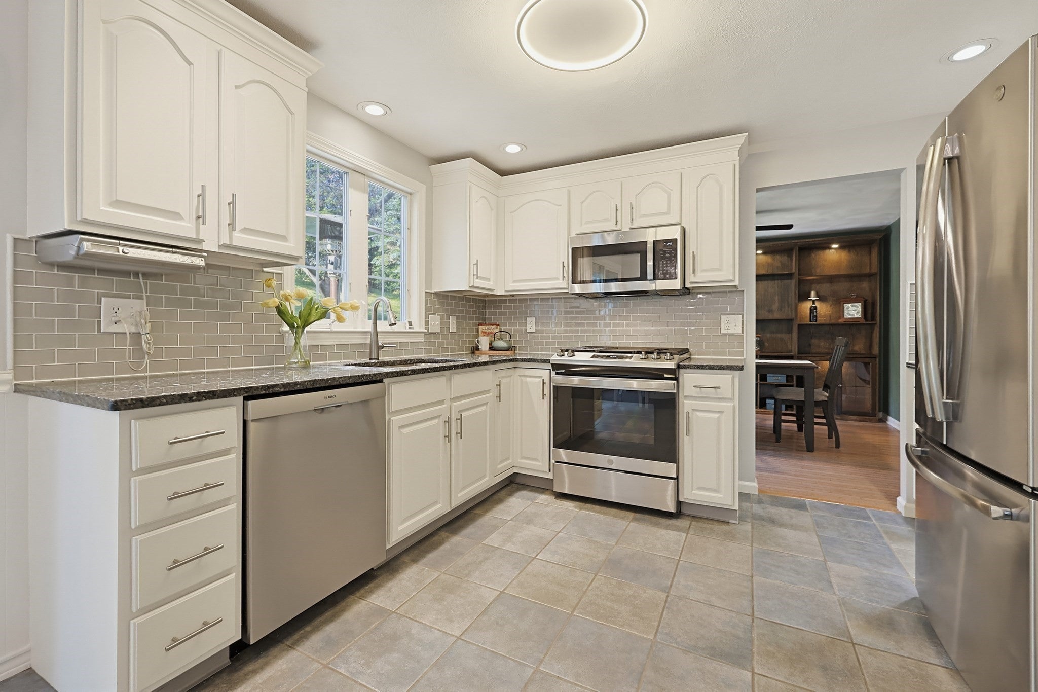 51 Edmund H Nichols Rd, North Attleboro, MA, 51 Edmund H Nichols Rd, North Attleboro, MA Photo #9