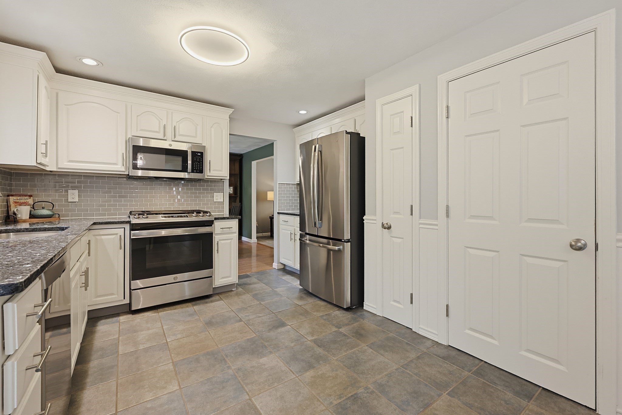 51 Edmund H Nichols Rd, North Attleboro, MA, 51 Edmund H Nichols Rd, North Attleboro, MA Photo #10