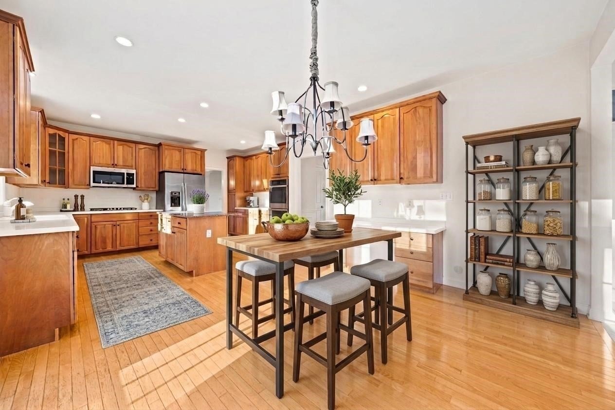 25 Philips Farm Rd, Marshfield, MA, 25 Philips Farm Rd, Marshfield, MA Photo #6