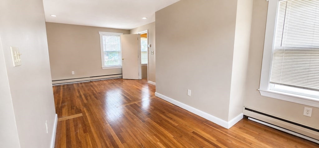 35 Clyde St, Needham, MA, 35 Clyde St, Needham, MA Photo #4