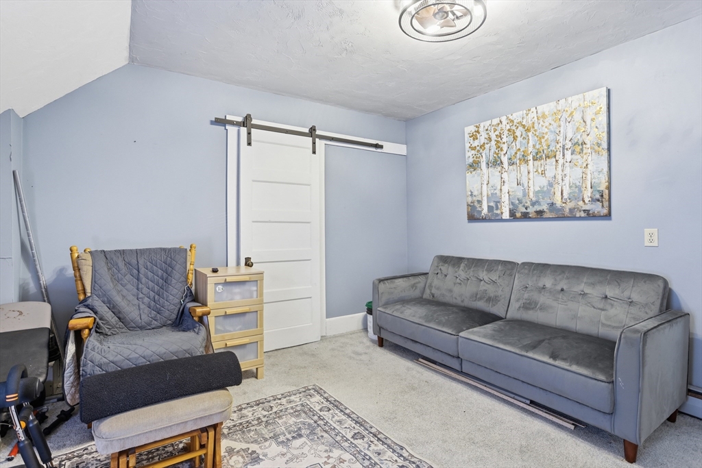 24 Lawrence St, Fitchburg, MA Photo #25