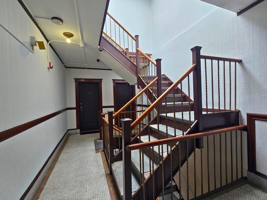 5 Crawford St 9
