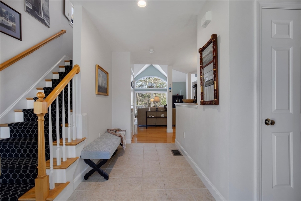 1 Prestwick Rd 1