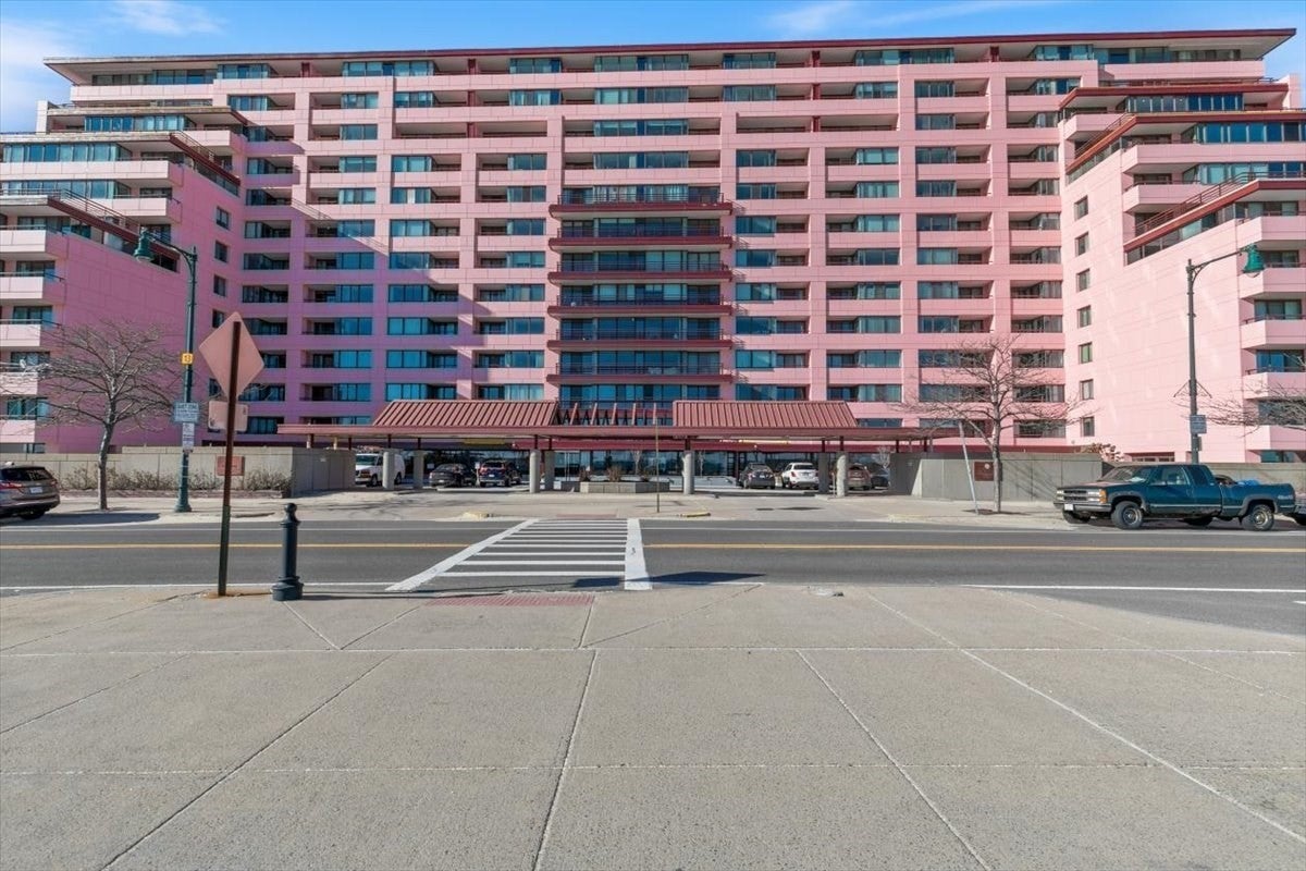 350 Revere Beach Blvd 13R, Revere MA 02151
