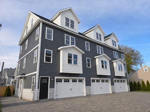 562 Gorham Street 01 Lowell MA 01852
