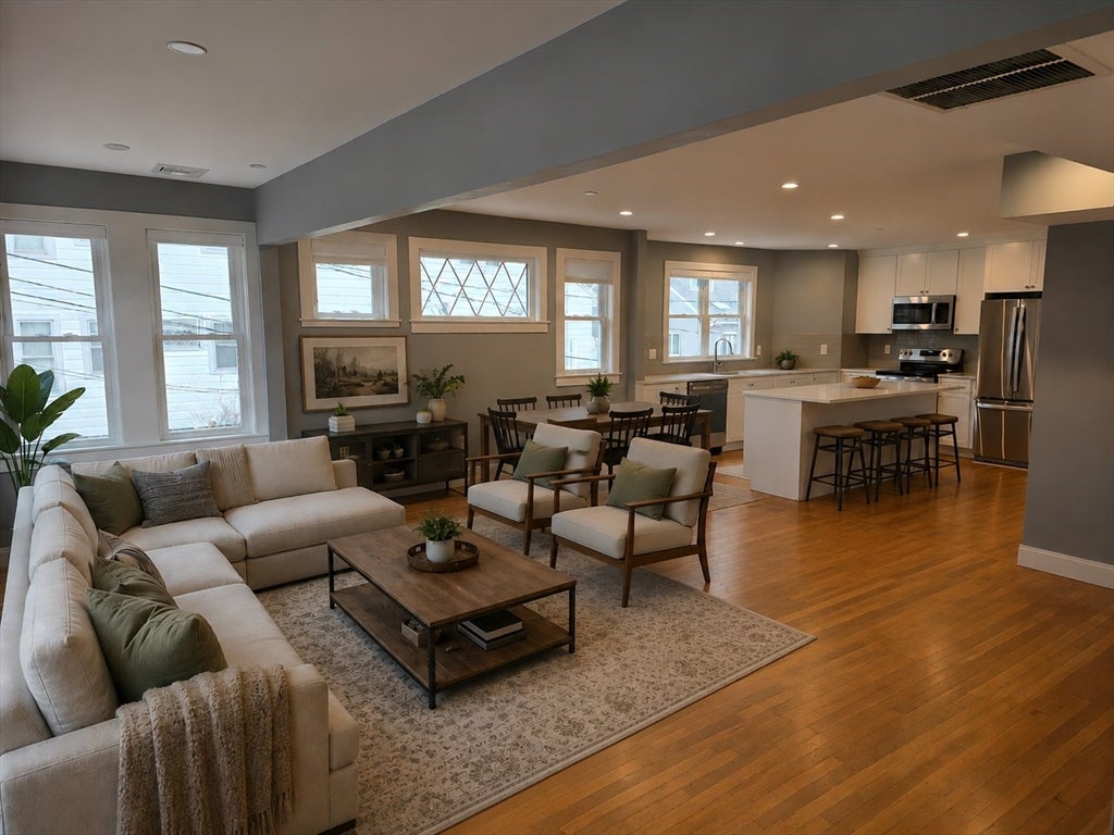 29 Appleton St #2, Arlington, MA, 29 Appleton St #2, Arlington, MA Photo #2