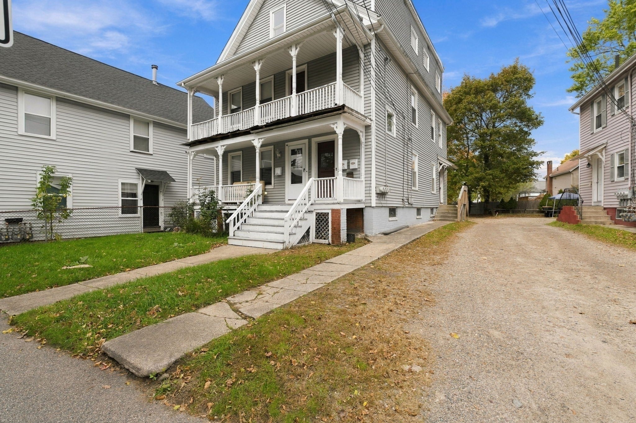 92-94 Fisher St 3