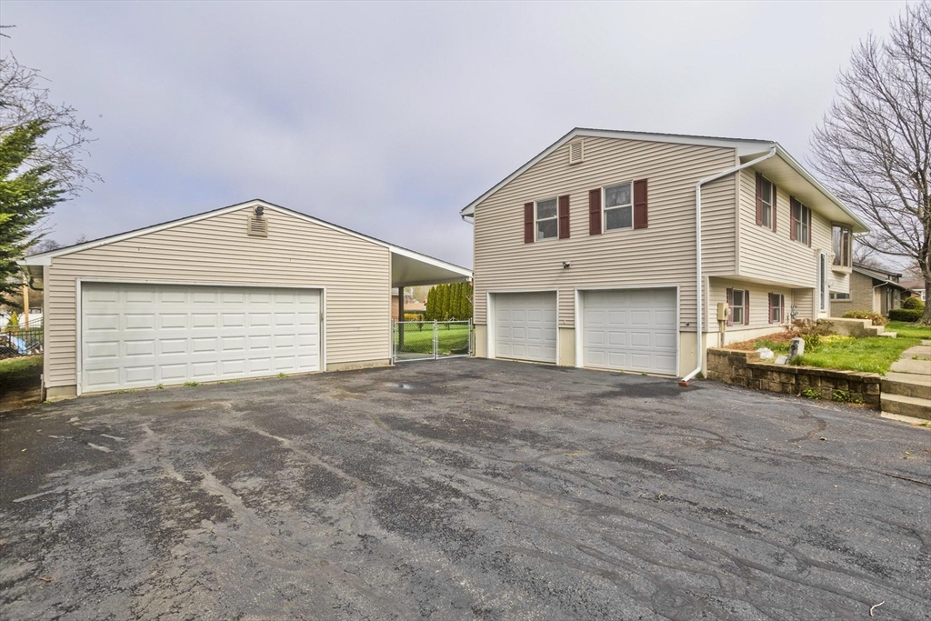 20 Rosemont Street