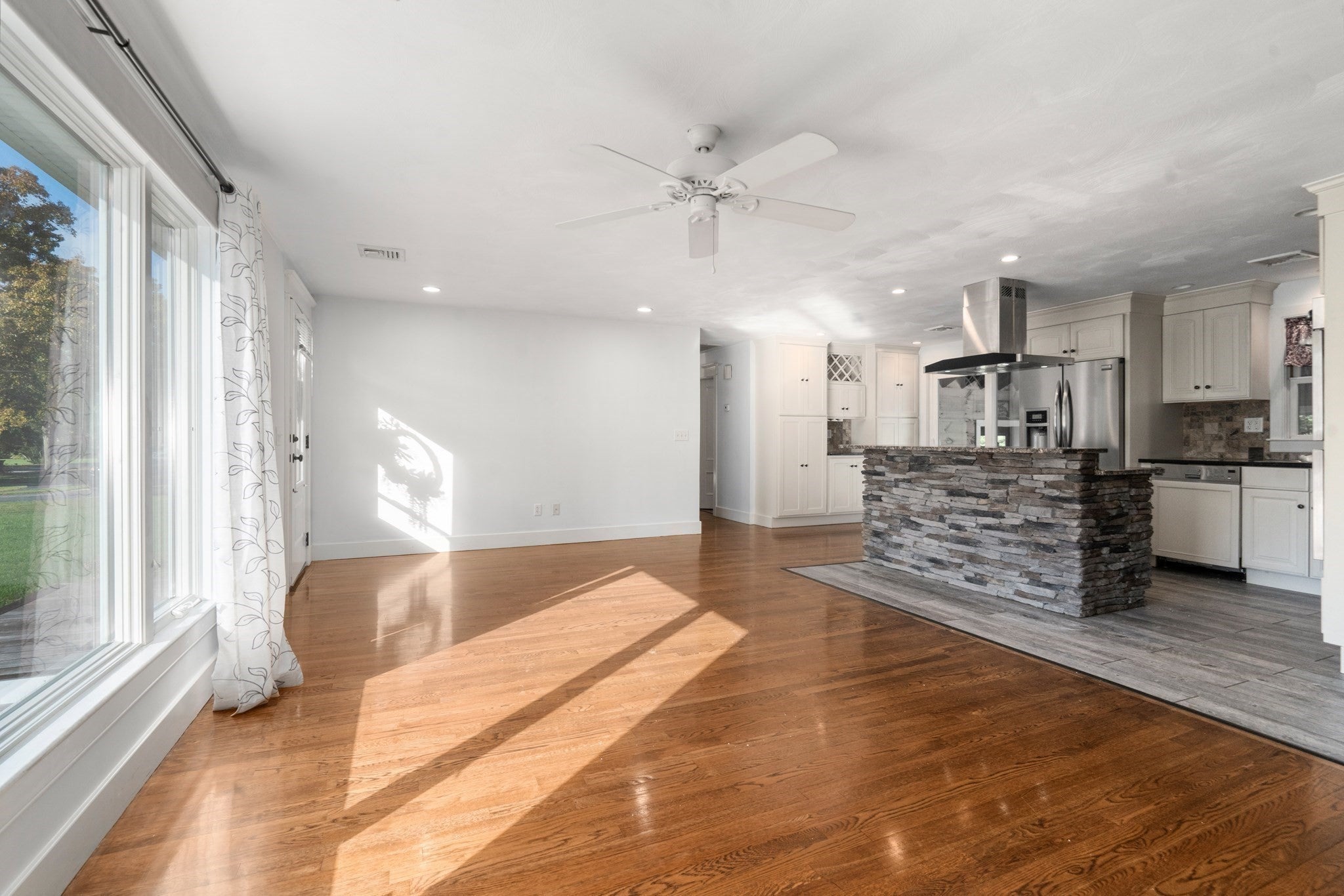 95 Dean St