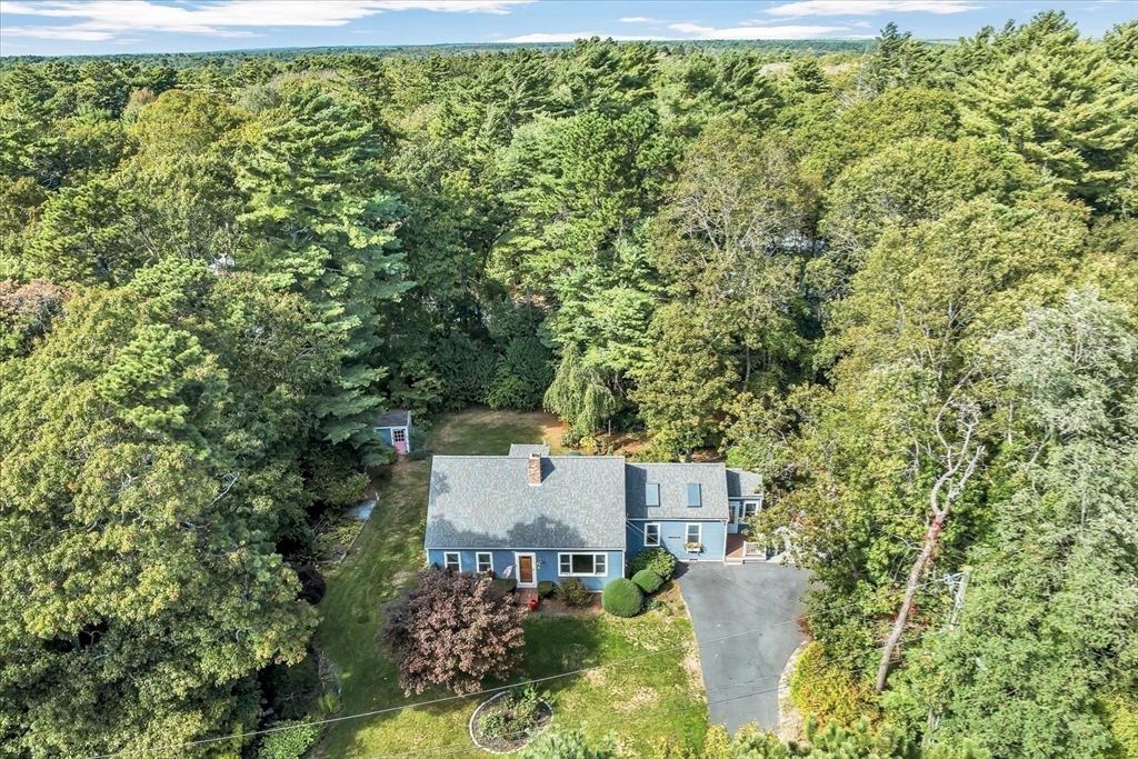 Barnstable, Massachusetts 02635, United States, 3 Bedrooms Bedrooms, ,3 BathroomsBathrooms,Residential,Active,226187