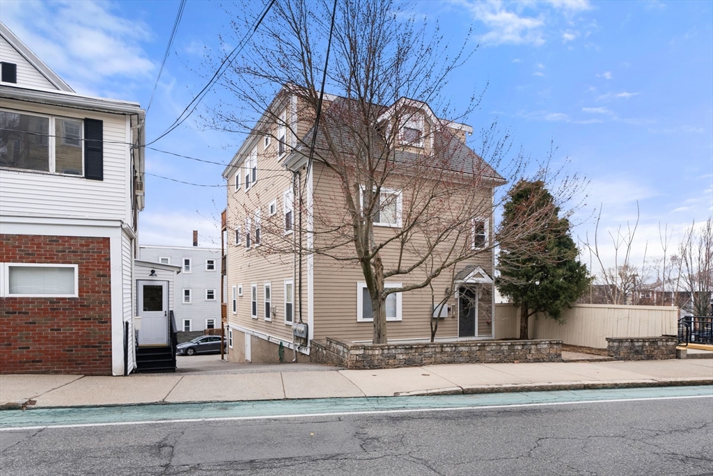 210 Summer Street 1