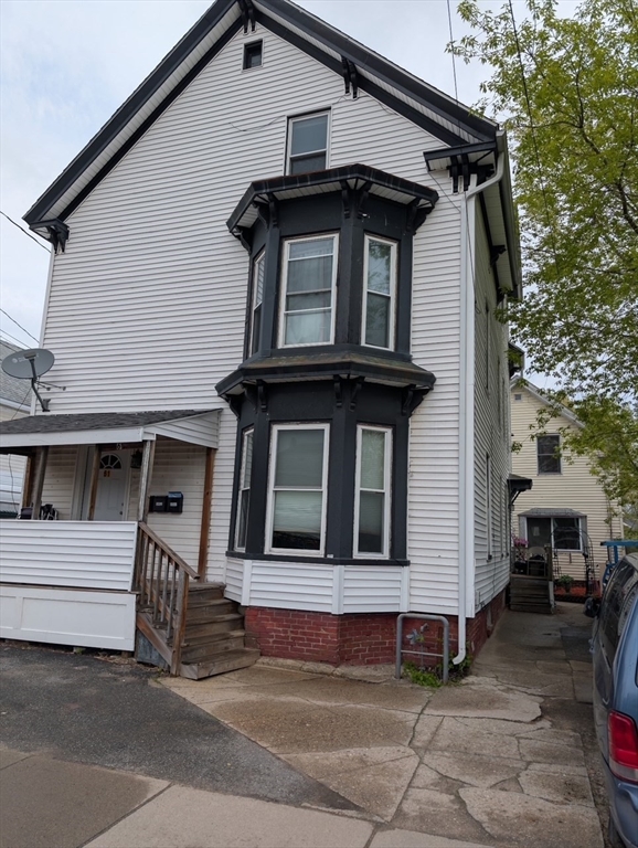 61 Hilldale Ave