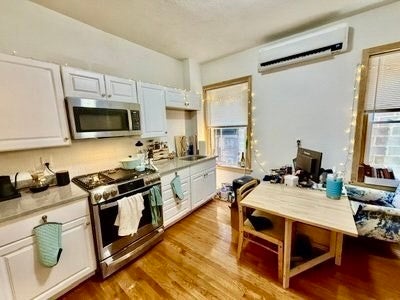 206 Hanover Street #3, Boston, MA Photo #1