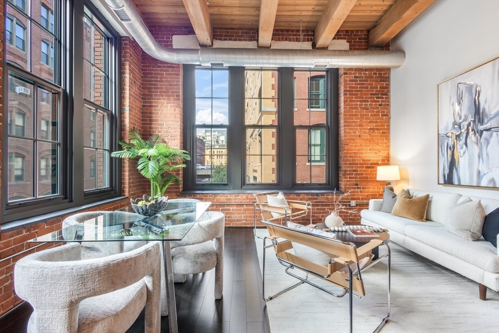 319 A Street 208