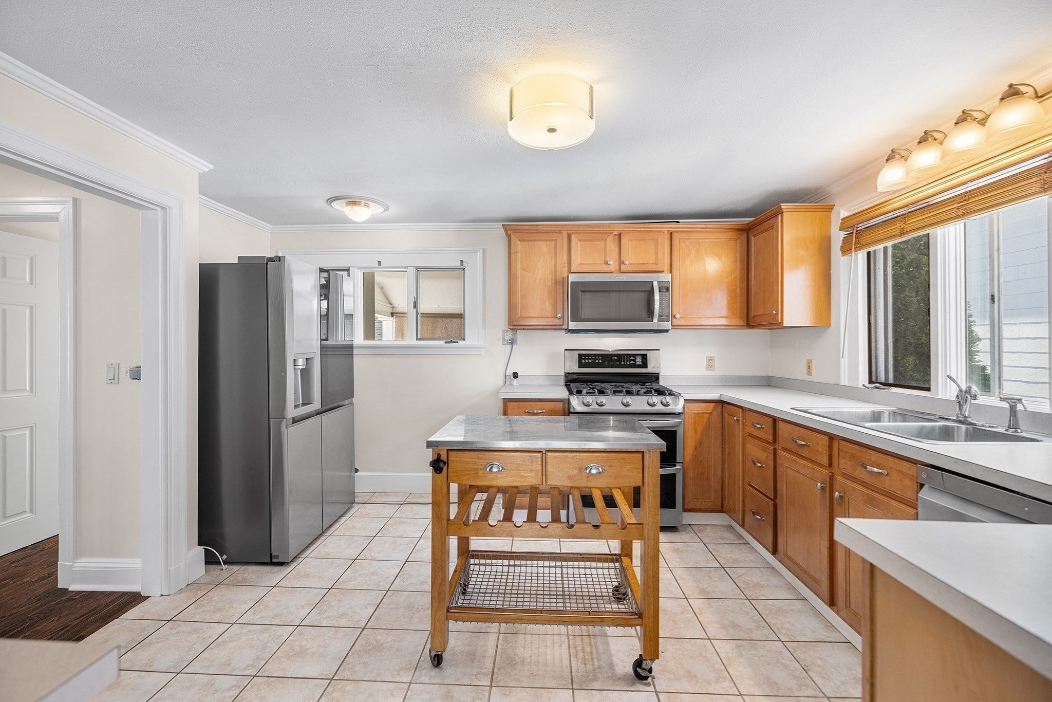 43 Dolphin Ave, Winthrop, MA Photo #10
