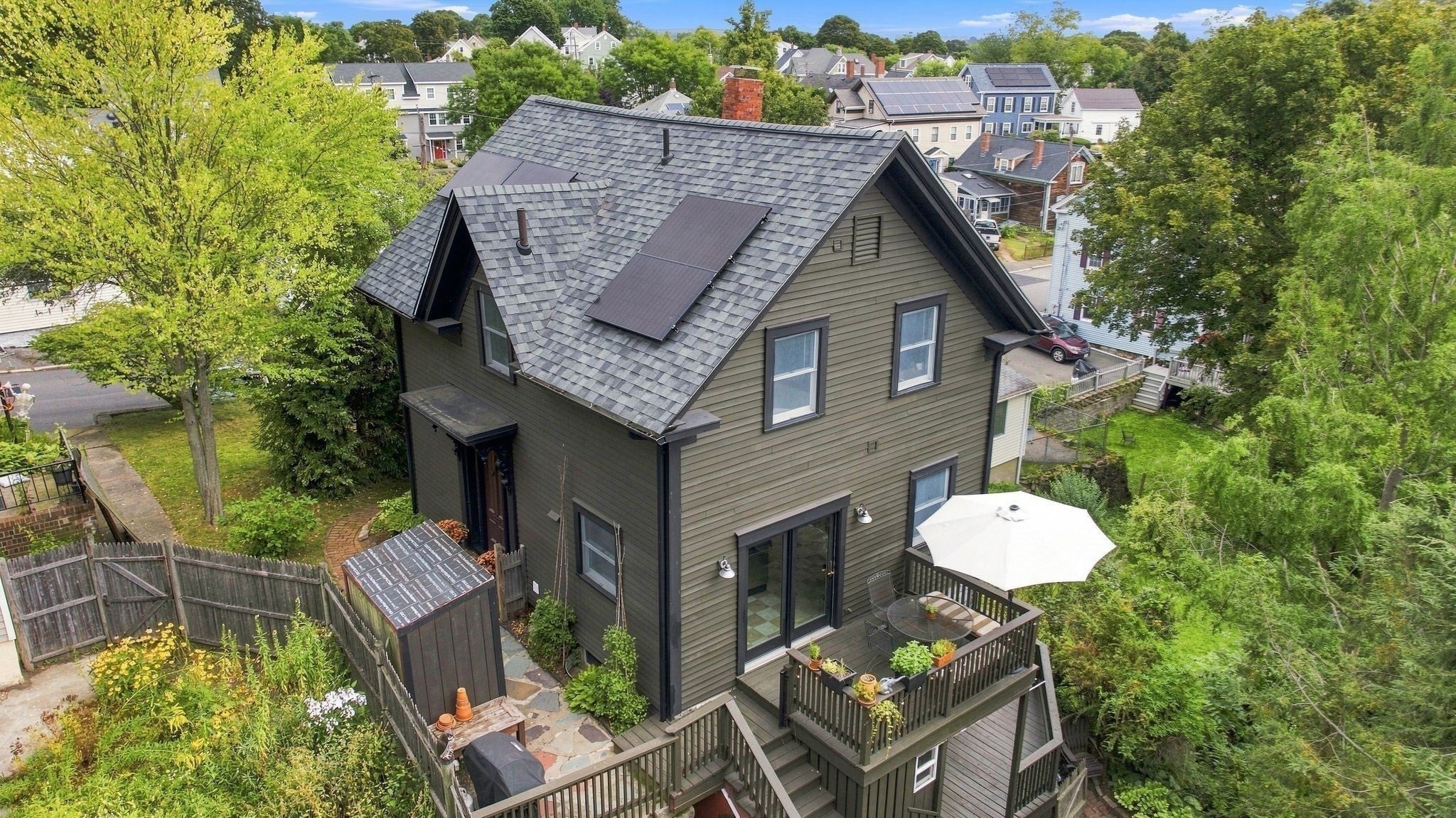 13 Phillips St, Salem, MA Photo #2