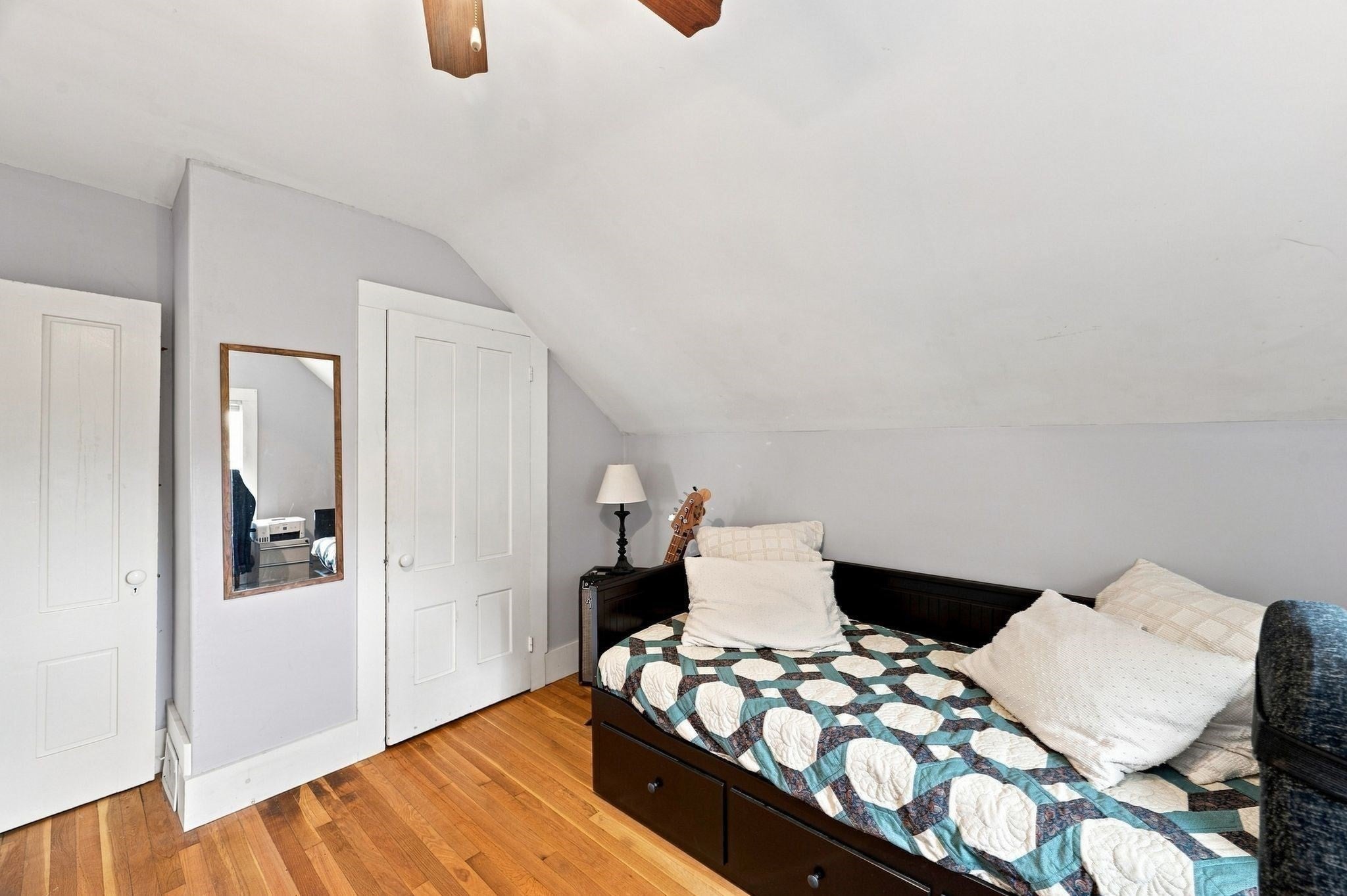 13 Phillips St, Salem, MA Photo #26