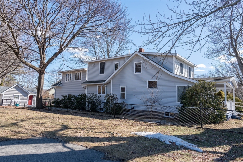 23 Concord St.