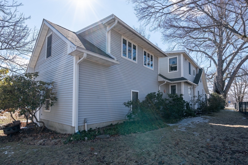 23 Concord St.