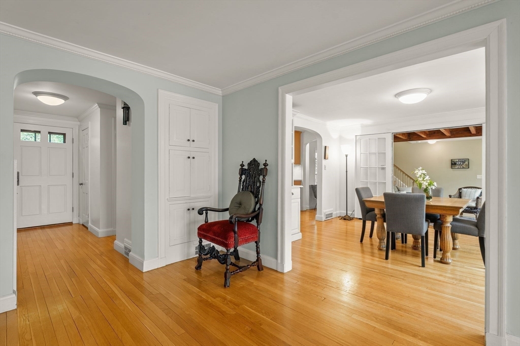 331 Mystic St, Arlington, MA Photo #15
