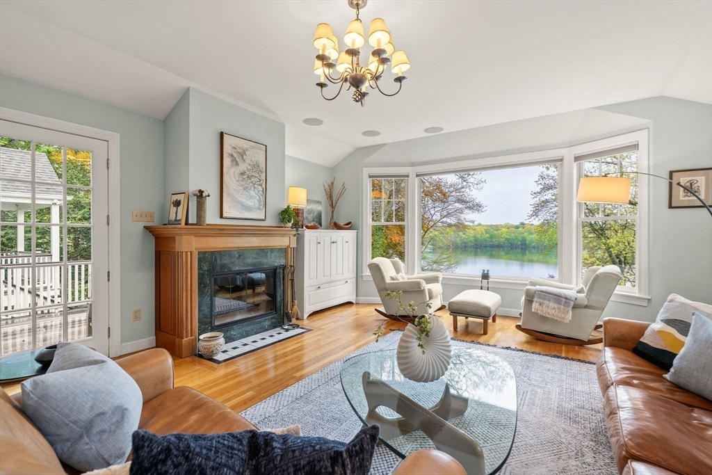 331 Mystic St, Arlington, MA Photo #8